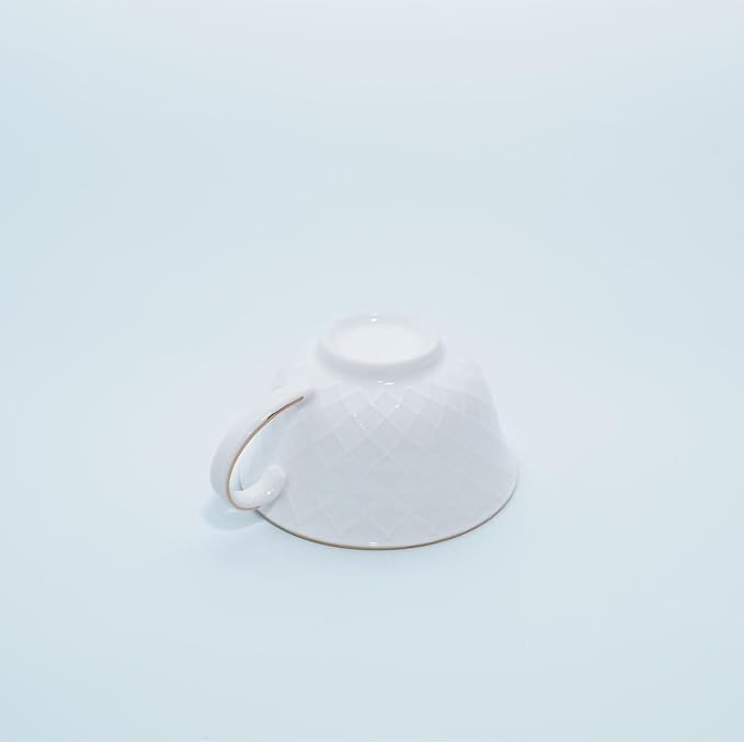 Bone China Tea Cup and Saucer Set with Spoon，Elegant Floral Tea Cup Set (7 oz)，British Coffee Latte Mug