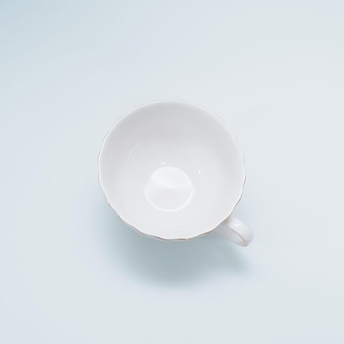 Bone China Tea Cup and Saucer Set with Spoon，Elegant Floral Tea Cup Set (7 oz)，British Coffee Latte Mug for Birthday Party Christmas gift for Friends