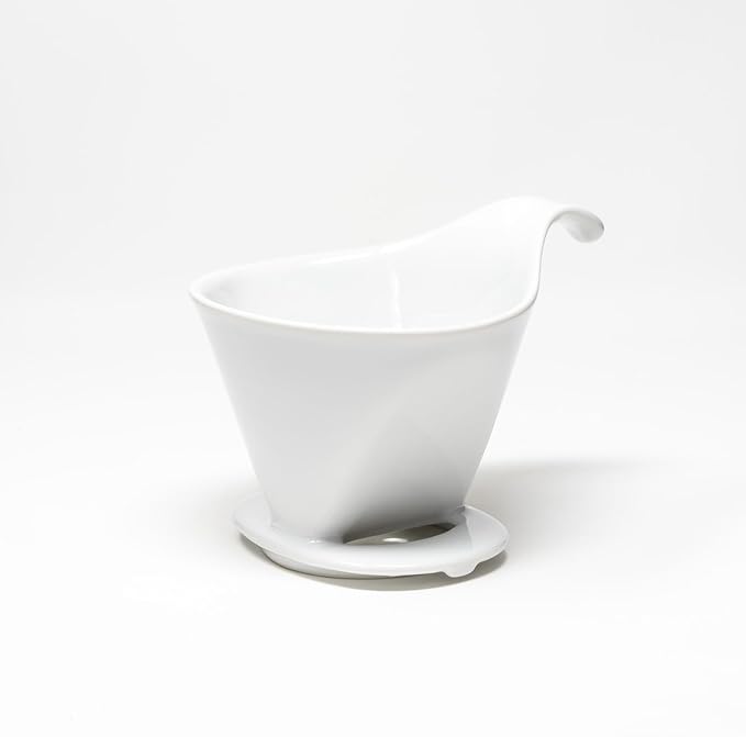 Zero Japan - Bee House Pour Over Coffee Dripper - Lead-Free & Cadmium-Free Ceramic Coffee Maker with Elegant Peek Hole, Drip Cone Brewer Coffee Gifts, Brewing Accessories - White, Standard Size