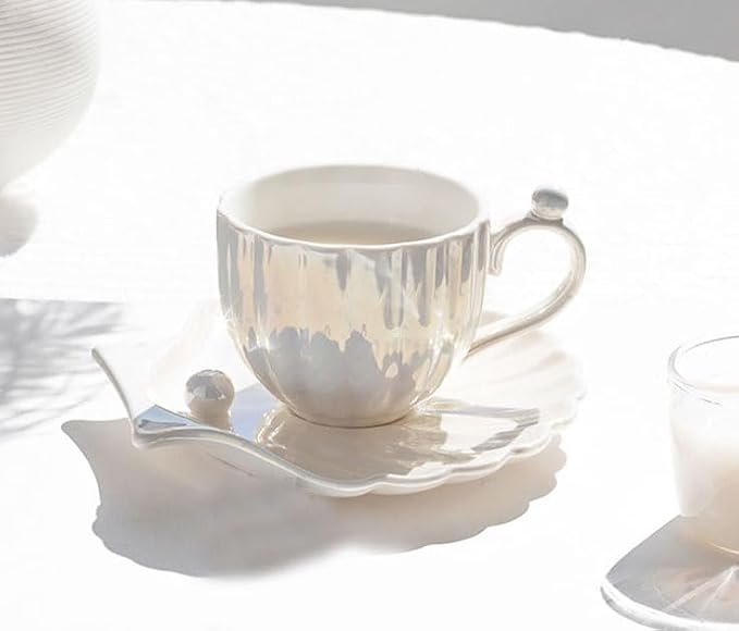 Pearl Shell Ceramic Coffee Mug with Coaster Set for Tea Latte Milk Cute Cup with Saucer for Home Office Women Gift 6.5 oz (Shell Gradient Pink, 240 ml)