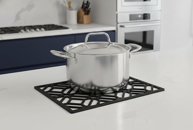 GASARÉ, Extra Large, Thick, Silicone Trivet for Hot Dishes, Pots, and Pans, Heat Resistant Mat for Countertop, Hot Pad for Kitchen, Easy to Clean, 16 x 12 x 3/8 Inches, Black