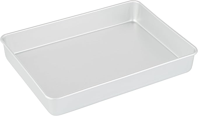 Restaurantware-Met Lux 13 x 9 x 2 Inch Straight-Sided Baking Tin, 1 Rectangular Cake Pan - Oven-Ready, Freezable, Anodized Aluminum Baking Sheet Cake Pan, Greaseproof, For Birthday