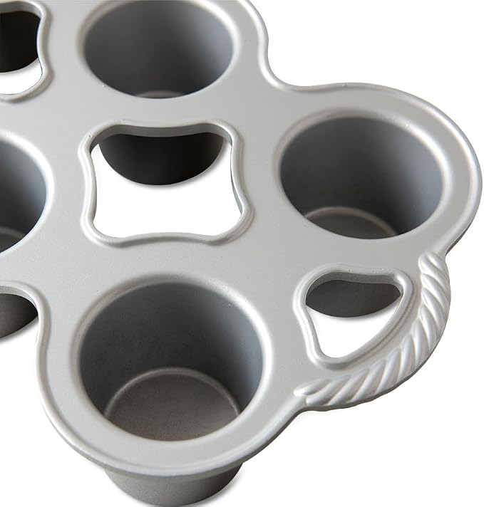 Nordic Ware Grand Popover Pan