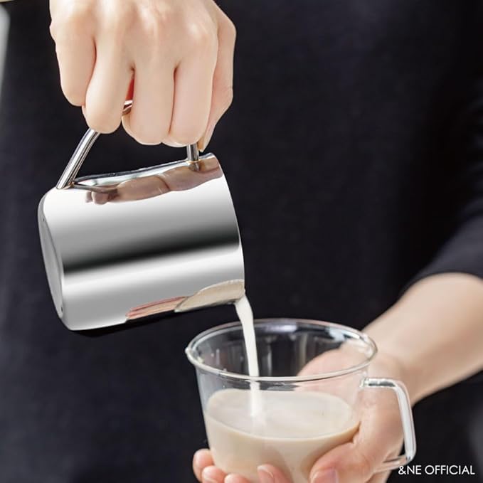 &NE Nikii Cafe Milk Jug, Stainless Steel, 8.5 fl oz (250 ml), Whipper, Latte Art, Latte Macchiato, Coffee, Foam Milk, Milk Form, Coffee Latte Art, Silver, Milk Whisk Jug NAS-354