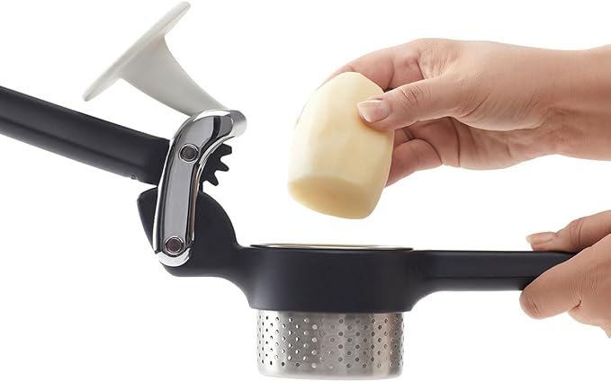 Chef’n FreshForce Potato Ricer, Masher and Vegetable Press – Heavy-Duty Potato Ricer with Dual-Gear Mechanism, Easy-Clean Dishwasher Safe