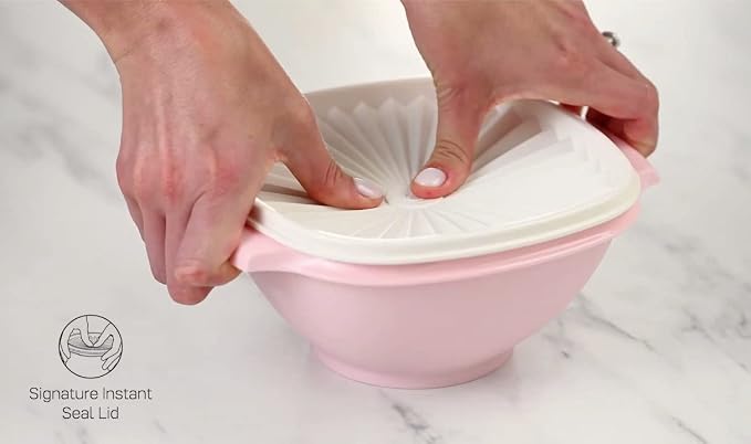 Tupperware Heritage Collection 7.6 Cup Cookie Canister, Vintage Light Pink Color, Dishwasher Safe and BPA Free Container (1.8 L)