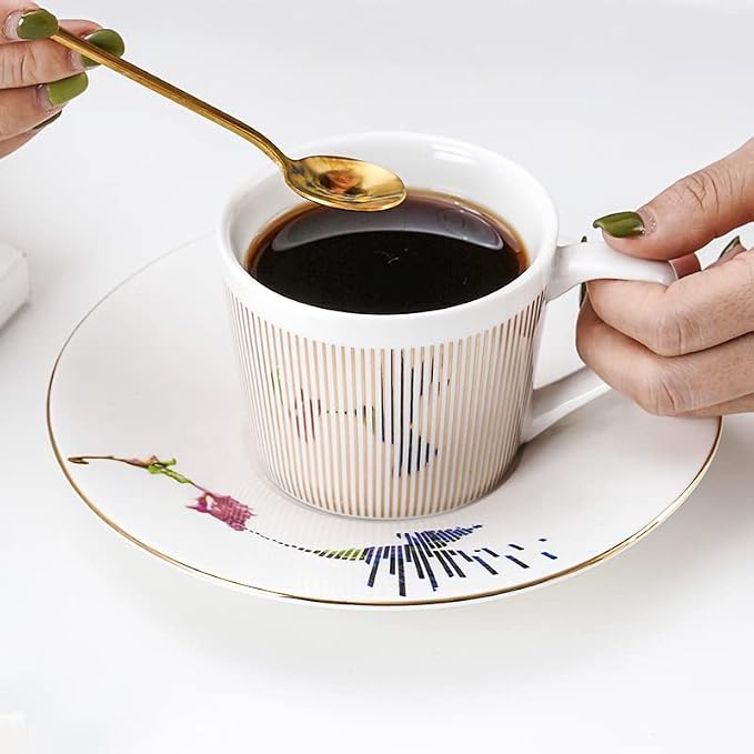 Mirror Cups and Saucers (Lion), Mirror Reflection coffee mug, Reflection Coffee Cup, Tea Cups and Saucers Sets for Women Wedding Party Afternoon Tea