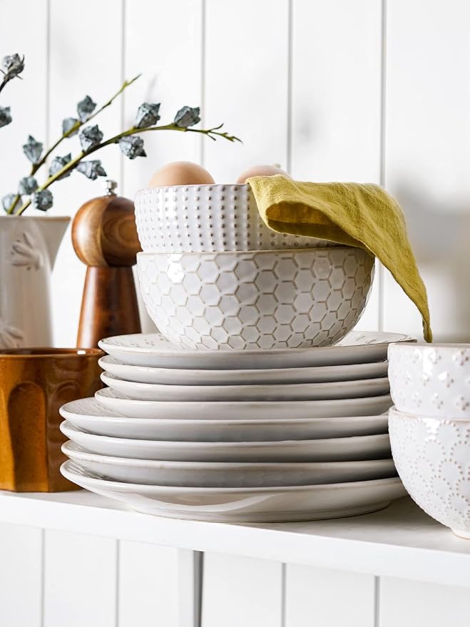 LE TAUCI Ceramic Dishes Set for 4, 16 Piece Kitchen Dinnerware Set with Mugs, Embossed Plates and Bowls Sets, Microwave & Dishwasher Safe, Arctic White (8"&10" Plate, 26oz Bowl, 12oz Mug)