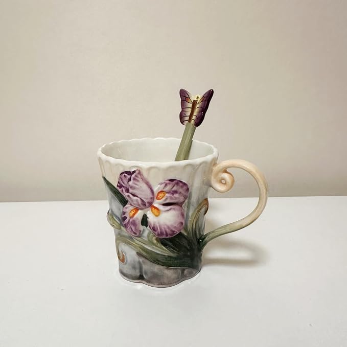 Ceramic Tea Cup and Saucer Set ，6OZ 3D Hand-painted Hummingbird and Flower Coffee Mug，Gift for Women