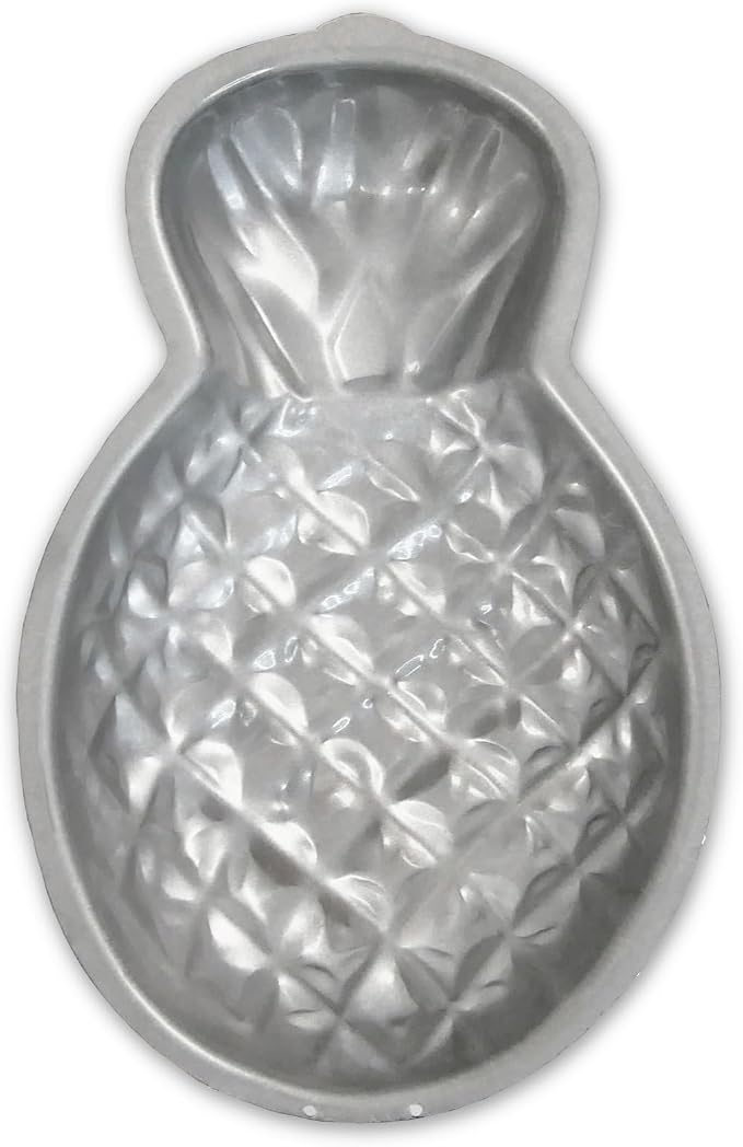 USA Pan Global Bakeware Pineapple Cake Pan