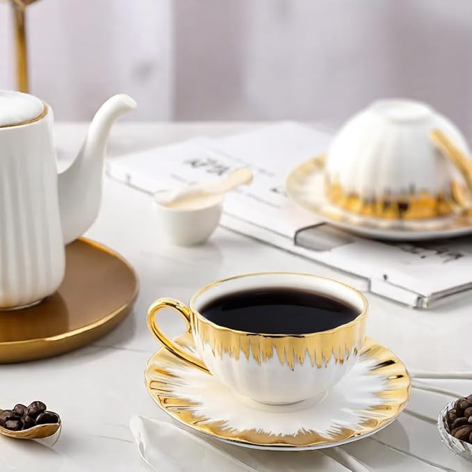 Gold Rimmed Ceramic Coffee Mug with Saucer Cappuccino Mug, 6 oz, for Coffee, Latte, Tea, Set of 6 (gold, Large)