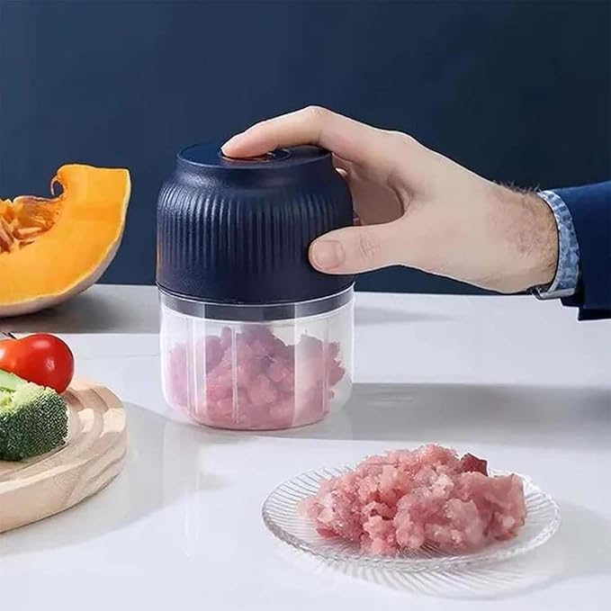 Electric Garlic Chopper, Mini Portable Veggie Cutter with 4/6 Stainless Steel Blades, Portable Wireless Rechargeable Mini Electric Garlic Food Chopper for Garlic, Onion, Chili, Nuts (2PCS-B,250ML)