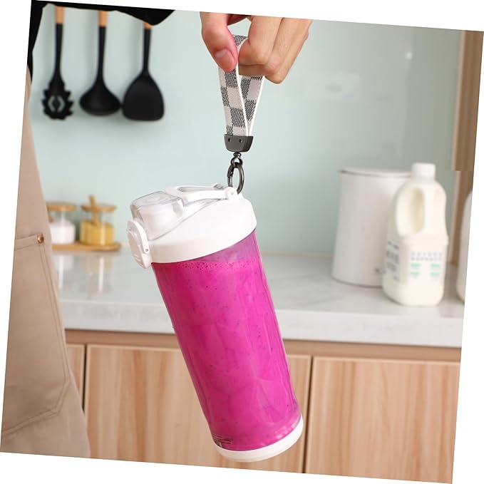 Portable Fruit Juicer Travel Cup Battery Powered Blender for Fresh Juice Lightweight Design for Office Gym Home Use Easy Operation with Transparent Cup