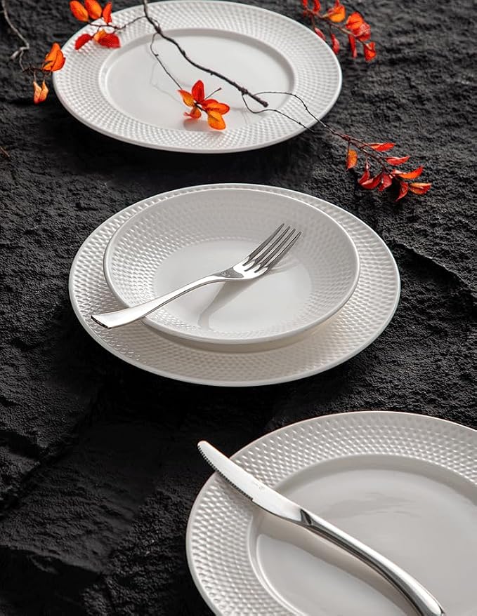 4-piece set, ceramic, embossed B design plate and bowl set, microwave and dishwasher tableware set, shatterproof and scratch resistant dinner set, irregular edge design, white