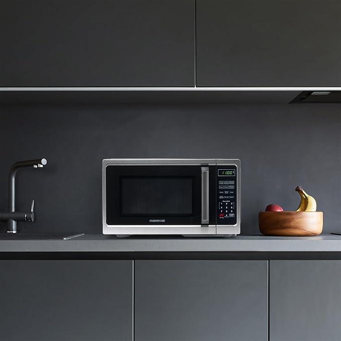 Farberware 0.9 Cu. Ft. Countertop Microwave Oven – 900 Watts Power, Auto Cook Settings, Defrost, Easy Clean and Child Safety Lock - Stainless