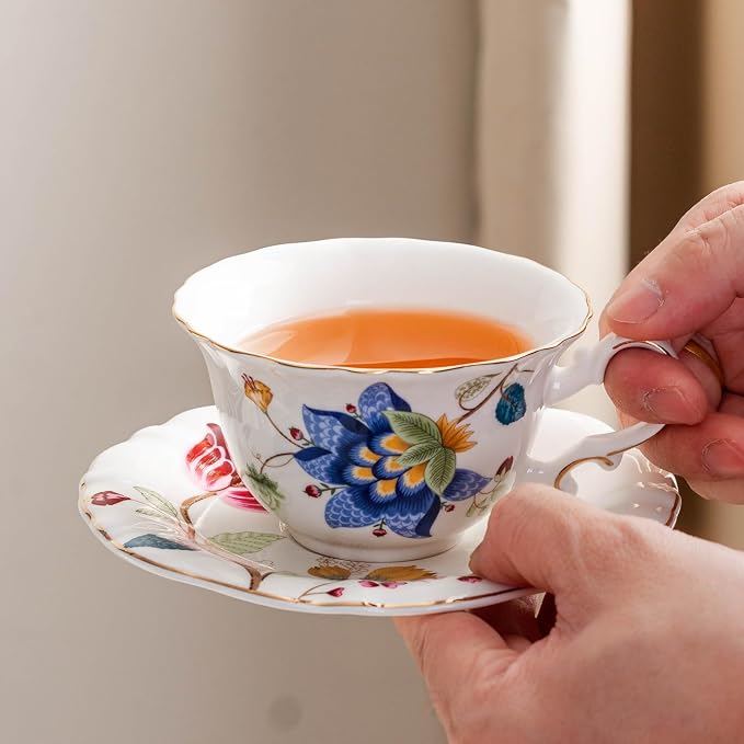Ceramic Tea Cups Coffee Cup and Saucers Set of 4 (Blue and Red)
