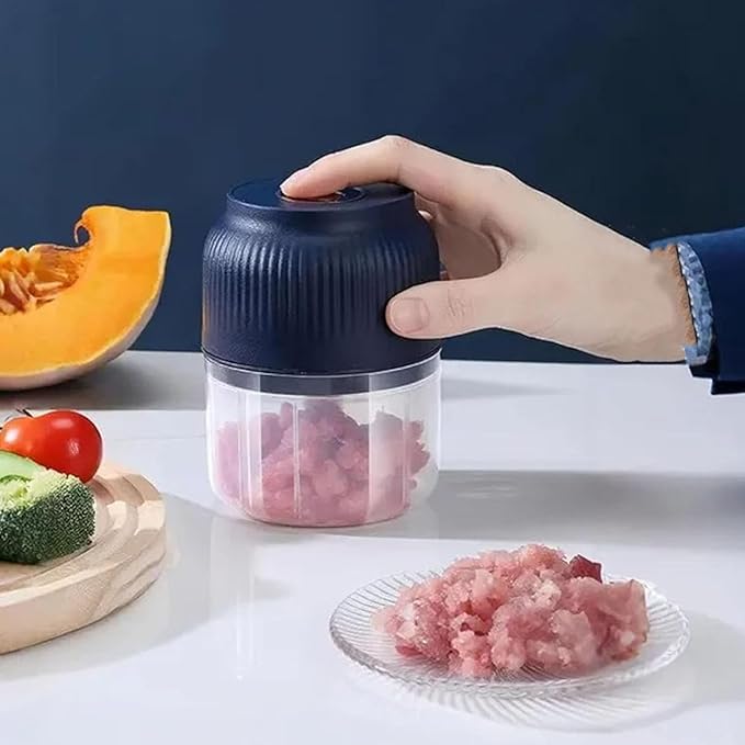 Household Electric Garlic Crusher, Electric Garlic Chopper, Usb Rechargeable Chopper With Stainless Steel Blades, One-Touch Mini Kitchen Helper, Easy To Clean, For Vegetables (Blue*2, 6 blades)
