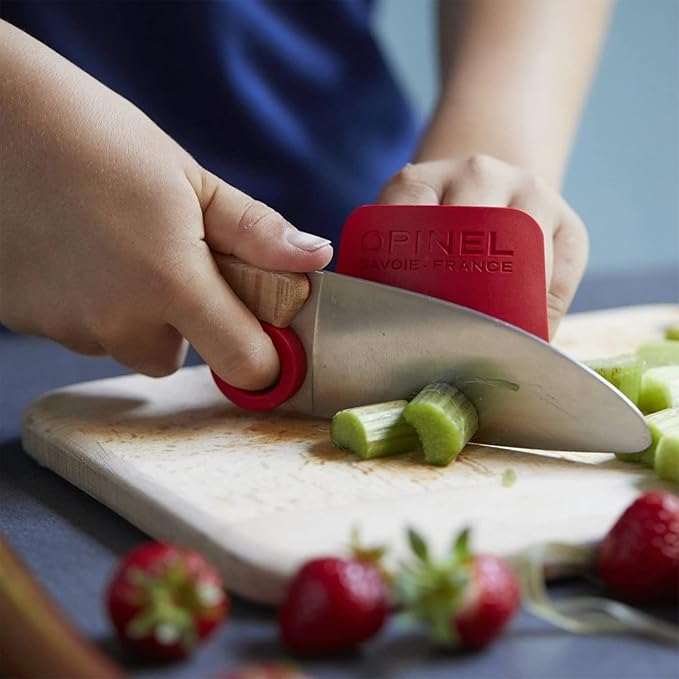 Opinel Le Petit Chef Knife Set, Chef Knife with Rounded Tip, Fingers Guard, For Children, Teaching Food Prep and Kitchen Safety, 2 Piece Set, Made in France