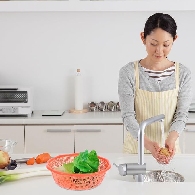 10Pcs Plastic Drain Basket Multifunctional Kitchen Strainer Bowl for Rice Fruit Vegetable Washing Easy to Clean for Home and Restaurant