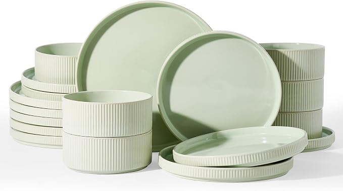 Famiware Star 18-Piece Stoneware Dinnerware Set for 6 – Green, Ceramic Ribbed Plates and Bowls – Modern Rustic Dishes, Everyday & Formal Use – Chip & Scratch Resistant, Microwave & Dishwasher Safe