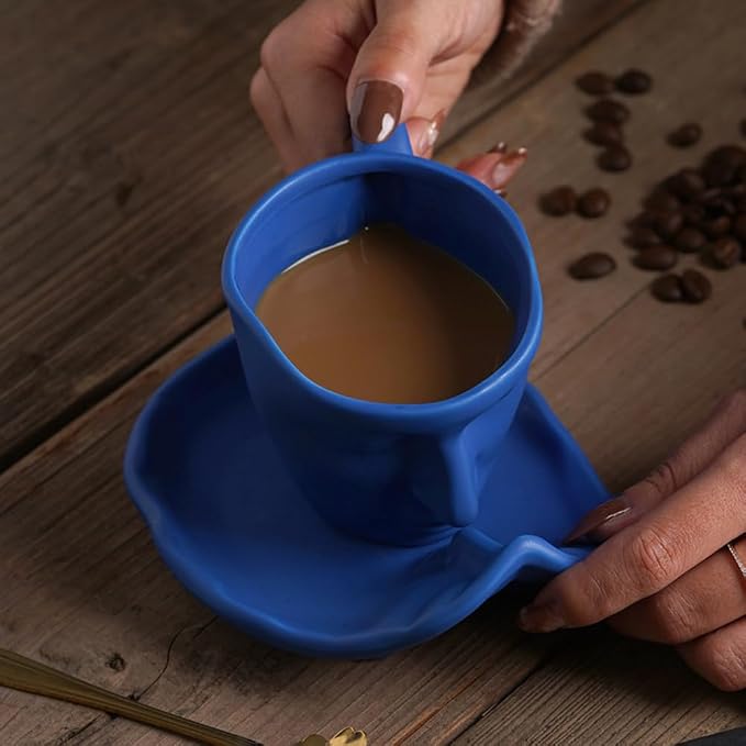 Human Face Ceramic Coffee Mug, 8.8oz/260ml Kissing Coffee Cup with Saucer Coffee Spoon, Tea Cup Milk Latte Espresso Cappuccino Juice Beverage Iced Tea Water Cups Drinkware (Blue)