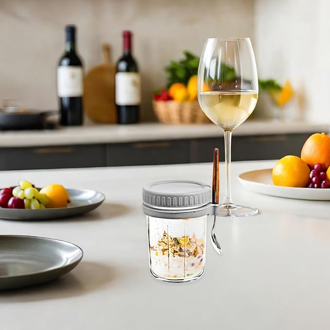 4pcs Glass Yogurt Granola Containers with Spoons and Airtight Lids 350ml Portable Breakfast Bowls for Meal Prep and Oats Storage