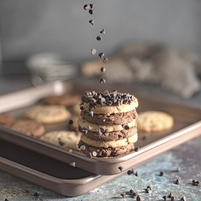HAPPIELS Nonstick Baking Sheet Set of 2 | PFOA & BPA Free Non Toxic Carbon Steel Cookie Sheets | Best Non Stick Oven Cooking Pans & Half Sheet Pan | Best Nontoxic Baking Trays 18 Inch | PFOA & BPA Free Non Toxic 18x13 inches Large Baking Trays