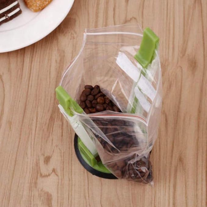 Adaptive Hands Free Baggy Rack Clip, Kitchen Food Storage Bag Opener Holder Anti Slip, Practical Durable For Food Prep Bag Plastic Freezer Bag Holder Stand (Green)