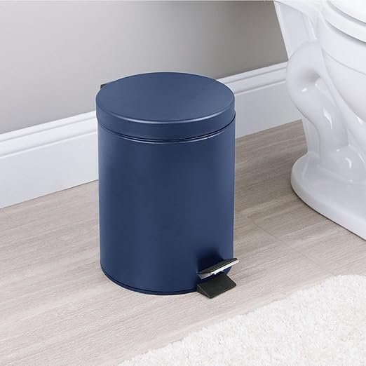 mDesign Pedal Bin — Metal Waste Bin with Pedal, Lid and Plastic Bucket Insert — for Bathroom, Kitchen, and Office — 5 Litre Household Rubbish Bin with Ergonomic Design — Blue