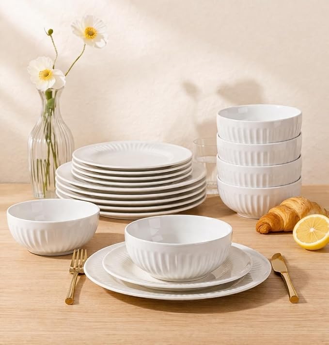 LeRatio Ceramic Dinnerware Sets for 6,Porcelain Plates and Bowls Sets,Handmade Reactive Glaze Dishes Set, Oven&Dishwasher & Microwave Safe,Service for 6