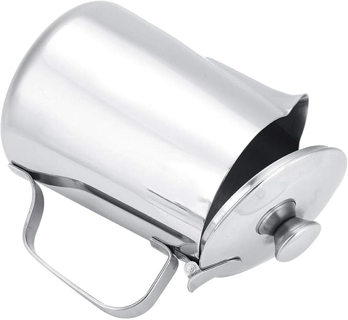 Stainless Steel Milk Frothing Pitcher 600 ml with Lid, Latte Art Pouring Coffee Jug for Home Barista Cappuccino and Steam Wand Steam Pitcher Use