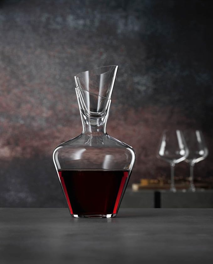 Spiegelau Definition Crystal Wine Decanter with Stopper, Elegant Carafe for Red and White Wine, Modern Glass Pitcher for Wedding Gifts, Housewarming, Home Bar, Hosting, 33 oz (1 L), Set of 1