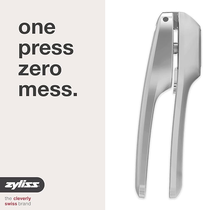 Zyliss Susi 4 Garlic Press - Garlic Crusher for Efficient Mincing - Odor-Free Hands - Large Chamber Made of Durable Stainless Steel - Mess-Free Kitchen Gadget - PFAS-Free Non-Stick Coating - Silver