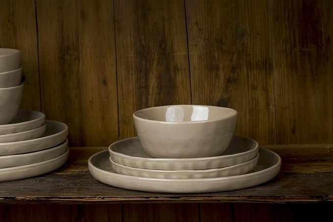 Famiware Mars Plates and Bowls Set, 24 Pieces Dinnerware Sets, Dishes Set for 8, Cinnamon Brown