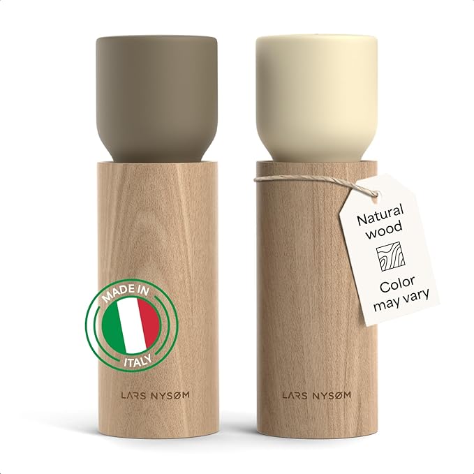 LARS NYSØM Wooden Salt and Pepper Grinder Set Manual - Salt and Pepper Mills with Adjustable Ceramic Grinder - Elegant Beechwood Pepper and Salt Mill Set for Dining Table (Brown/Beige)