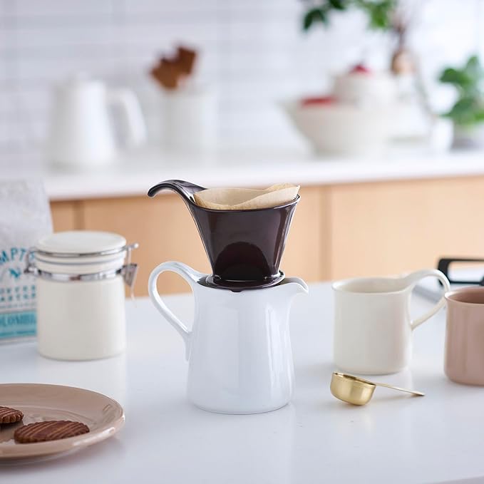Zero Japan - Bee House Pour Over Coffee Dripper - Lead-Free & Cadmium-Free Ceramic Coffee Maker with Elegant Peek Hole, Drip Cone Brewer Coffee Gifts, Brewing Accessories - Coffee Brown, Standard Size