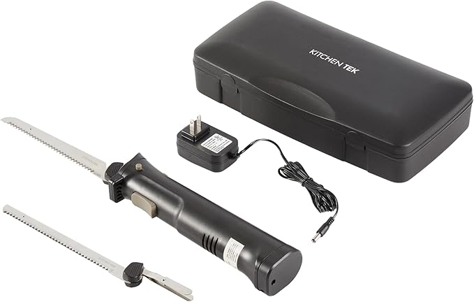 Restaurantware-Kitchen Tek Electric Knife Set, 1 Electric Knife With Motorized Handle - Includes 1 Bread and 1 Carving Tool, 1 Case, Black Plastic Food Cutter With Stainless Steel Blades