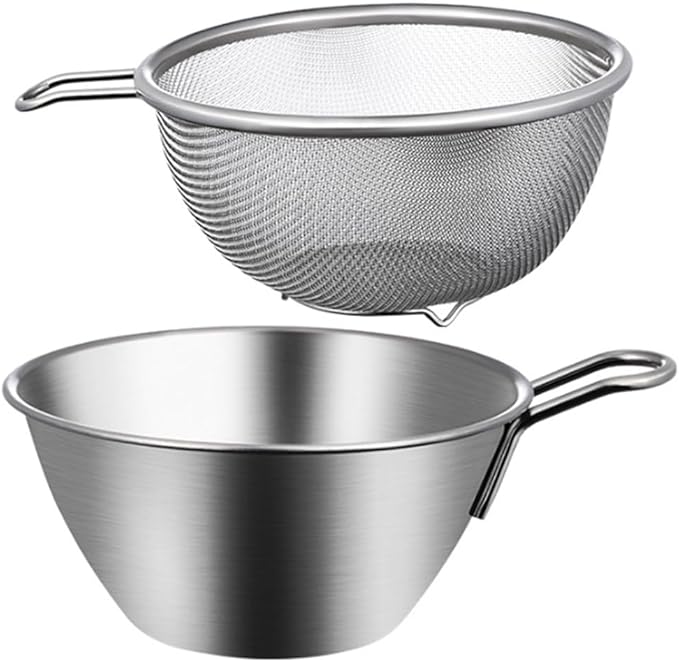 BESTonZON Stainless Steel Colander Bowl with Handle and Basin Food Strainer for Rice Washing Vegetable and Fruit Draining Compact 7.08X5.90X2.95 Inch Kitchen Utensil