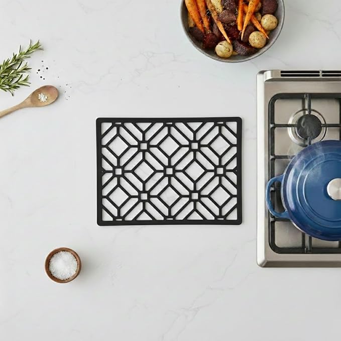 GASARÉ, Extra Large, Thick, Silicone Trivet for Hot Dishes, Pots, and Pans, Heat Resistant Mat for Countertop, Hot Pad for Kitchen, Easy to Clean, 16 x 12 x 3/8 Inches, Black