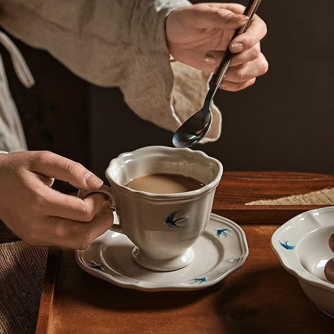 Bone China Hand Painted Hummingbird Tea Cups and Saucers with Spoons in Giftbox, 8oz Ceramic Coffee Mug, Cute Floral Vintage British Teacup for Women, Father, Party, Birthday Gift Set of 2