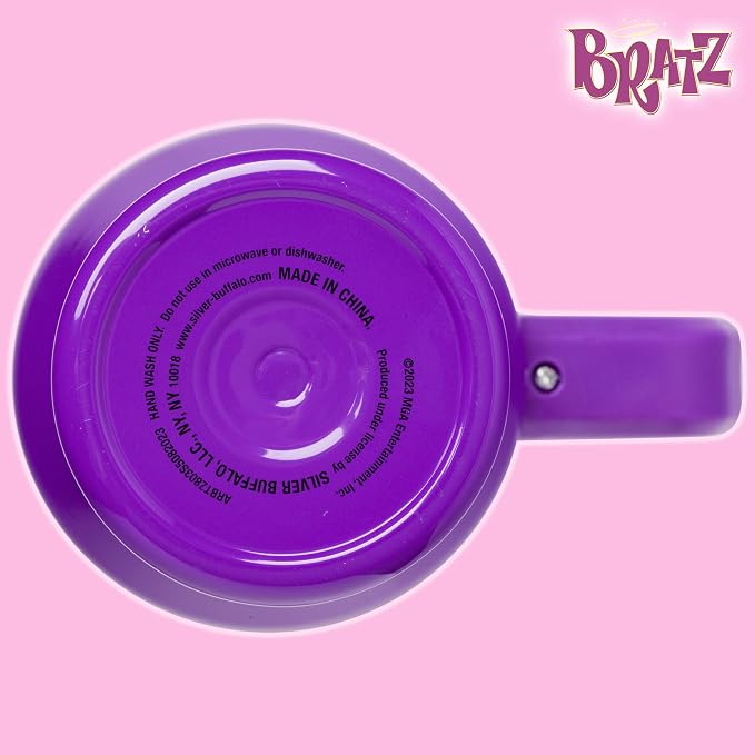 Silver Buffalo Bratz Featuring Cloe, Yasmin, Jade, and Sasha Double Walled Stainless Steel Tumbler with Handle and Straw, Fits in Standard Cup Holder, 40 Ounces