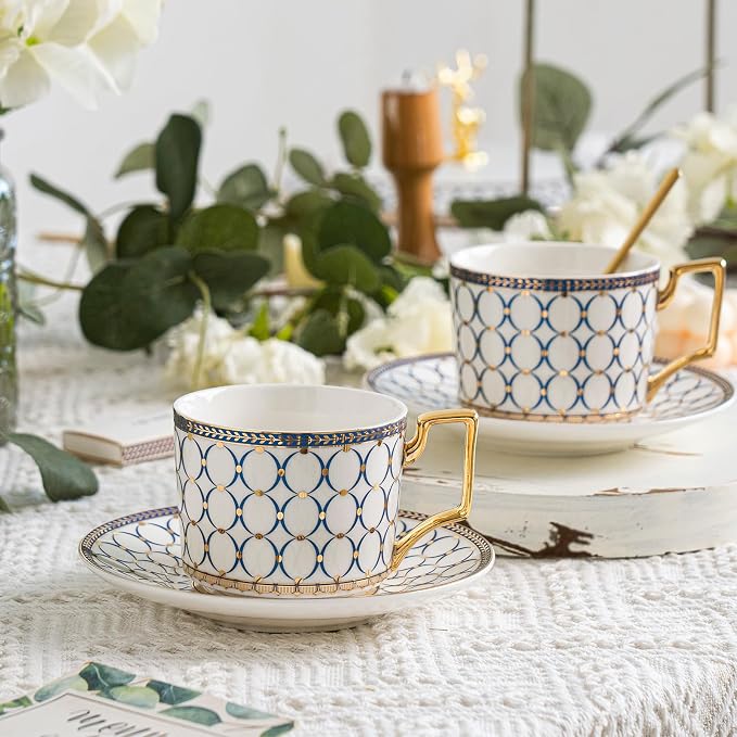 CwlwGO-European Style Ceramic Coffe Cup and Saucer Sets, 7 Oz Bone China Beautifully Glazed Blue Gold Tea Cup Set, Golden Spoon,Cappuccino, Latte, Suitable For Women's Gifts (4 pack)