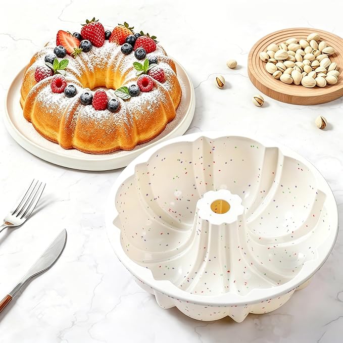 Vinino 9.5 Inch Silicone Fluted Tube Cake Pan with Metal Reinforced Frame, Pound Cake Pan Mold, BPA Free Silicone Bakeware for Cake, Bread, Jello, Gelatin, Flan, 2 Pack