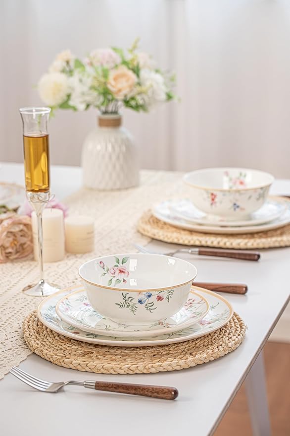 FHGNYSM Delicate Floral Dinnerware Set for 4,12-Piece Porcelain Lightweight Plates and Bowls Sets with Fine Sprigs and Blossoms, Ceramic Kitchen Dinner Set with Thin Gold Rim(English Garden Style)