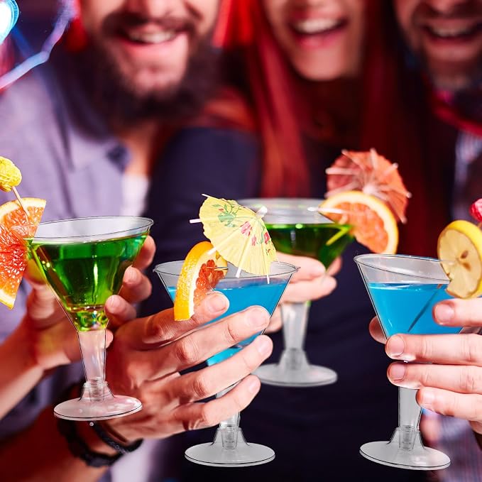 Yinkin 50 Pcs 7 oz Plastic Martini Glasses Disposable Clear Cocktail Dessert Parfait Glasses Unbreakable Mini Martini Cups for Wedding Party Bowl Wine Ice Cream (Stem)