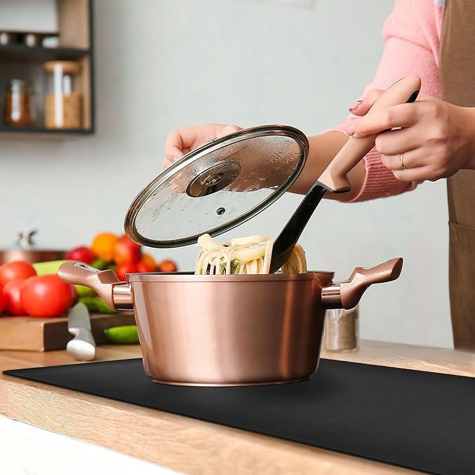 Black Trivet Table Runner for Hot Pan Pots Heat Resistance Pot Holders Anti-Slip Hot Pad Mats 11.8 * 39.4 Inches