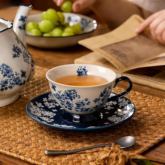 fanquare Vintage Silhouette Flowers Tea Cup and Saucer, 7 oz Blue and Beige Porcelain Coffee Cup, Large Teacups for Women Home Wedding