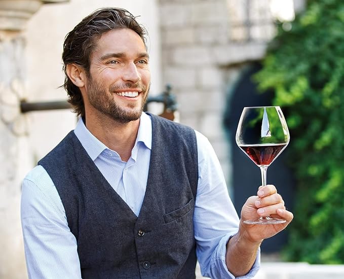 Riedel Heart to Heart Pinot Noir Wine Glasses (Pack of 4) - Dishwasher Safe - 5409/07