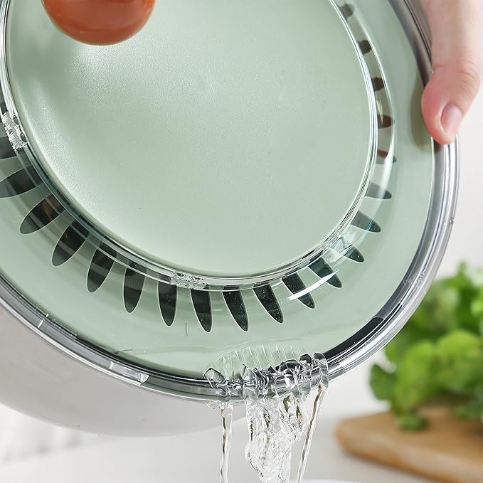 Stainless Steel Salad Spinner with Blades Slicer, Medium-sized Lettuce Veggie Fruit Spinner and Strainer, Multipurpose Vegetable Washer Dryer with Lid, Dishwasher Safe,slicing tools and shreds tools