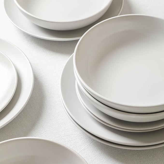 Earth & Clay Mia 12-Piece Stoneware Dinnerware Set, Plates and Bowls Set, Dishwasher and Microwave Safe, Dish Set for 4, White